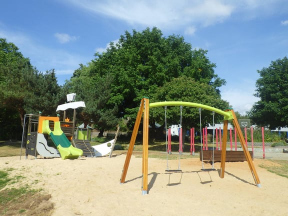 Barfusspark_Schaukel_2